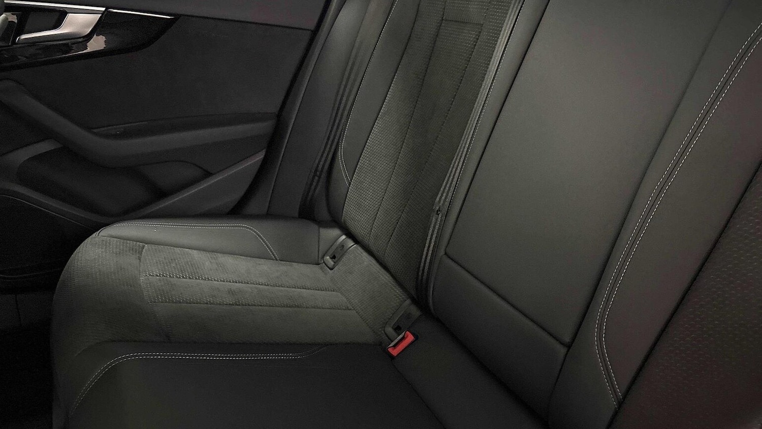 Used Audi A4 2021 for sale - 77011951: Photo 9