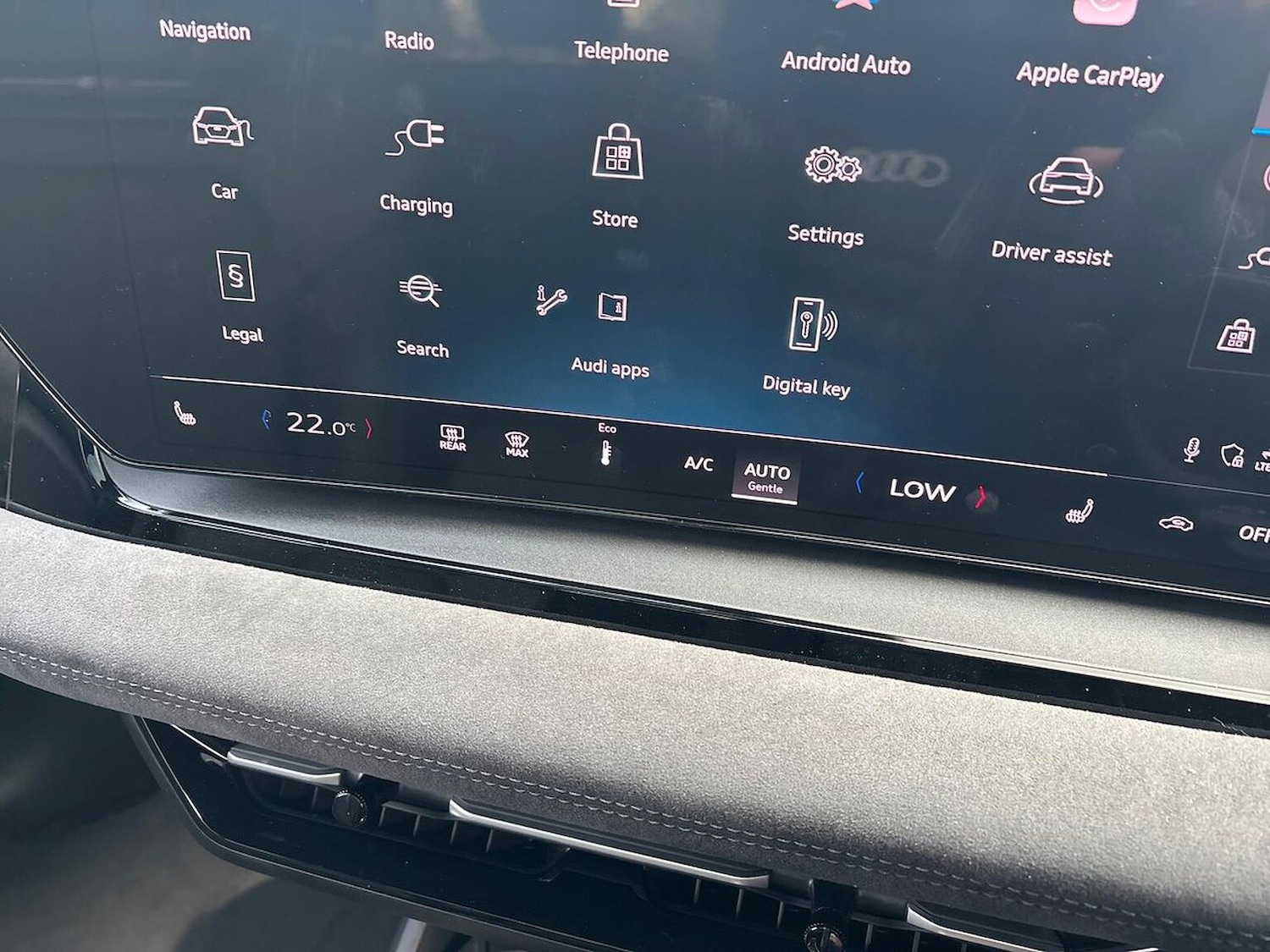 Used Audi Q6 e-tron 2025 for sale - 76165037: Photo 12