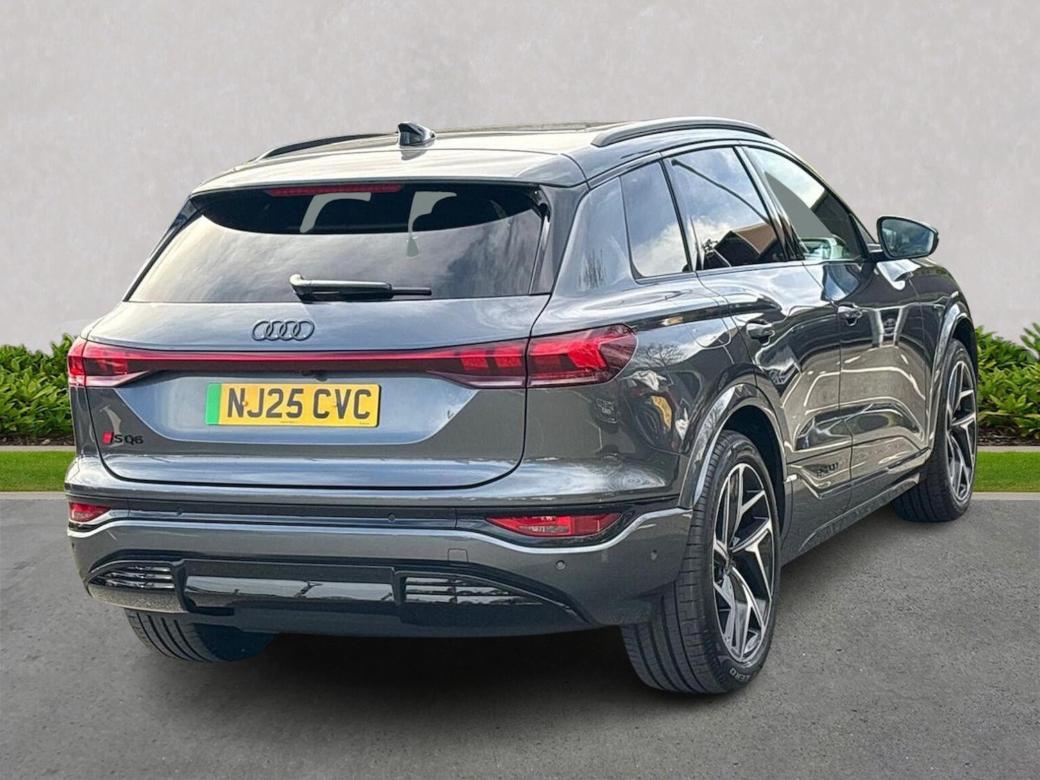 Used Audi Q6 e-tron 2025 for sale - 76165037: Photo 18