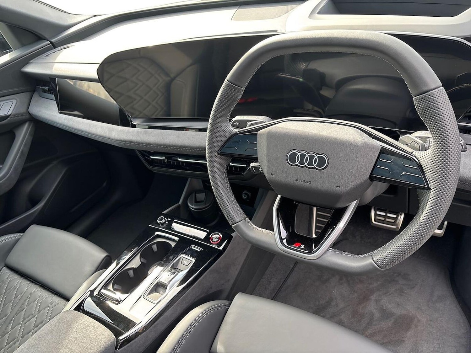 Used Audi Q6 e-tron 2025 for sale - 76165037: Photo 8