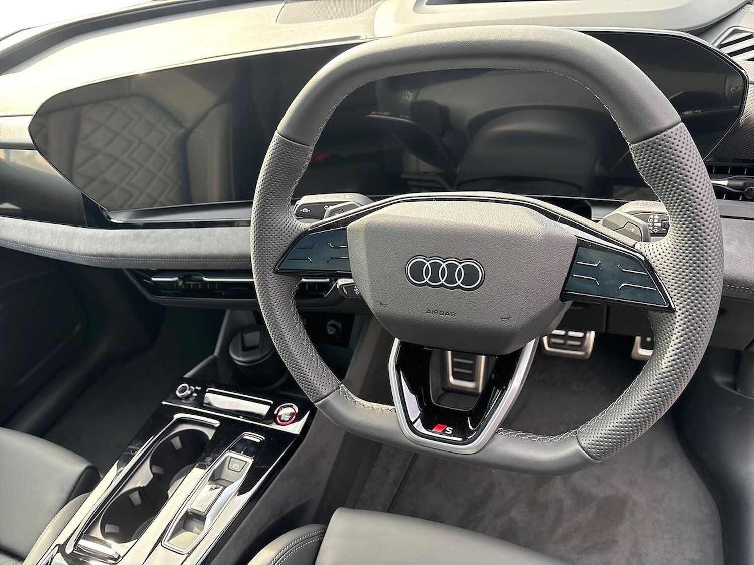 Used Audi Q6 e-tron 2025 for sale - 76165037: Photo 9