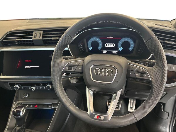 Used Audi Q3 2024 for sale - 75766865: Photo 9