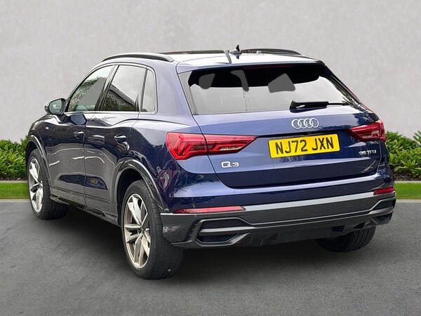 Used Audi Q3 2022 for sale - 76299408: Photo 2