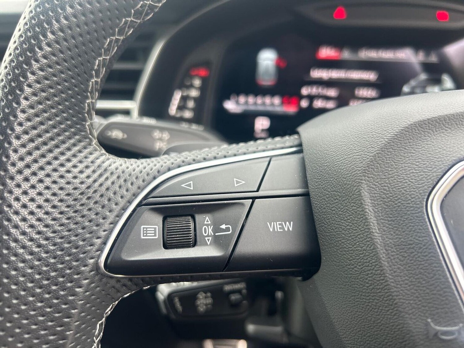 Used Audi Q8 2023 for sale - 76091078: Photo 26