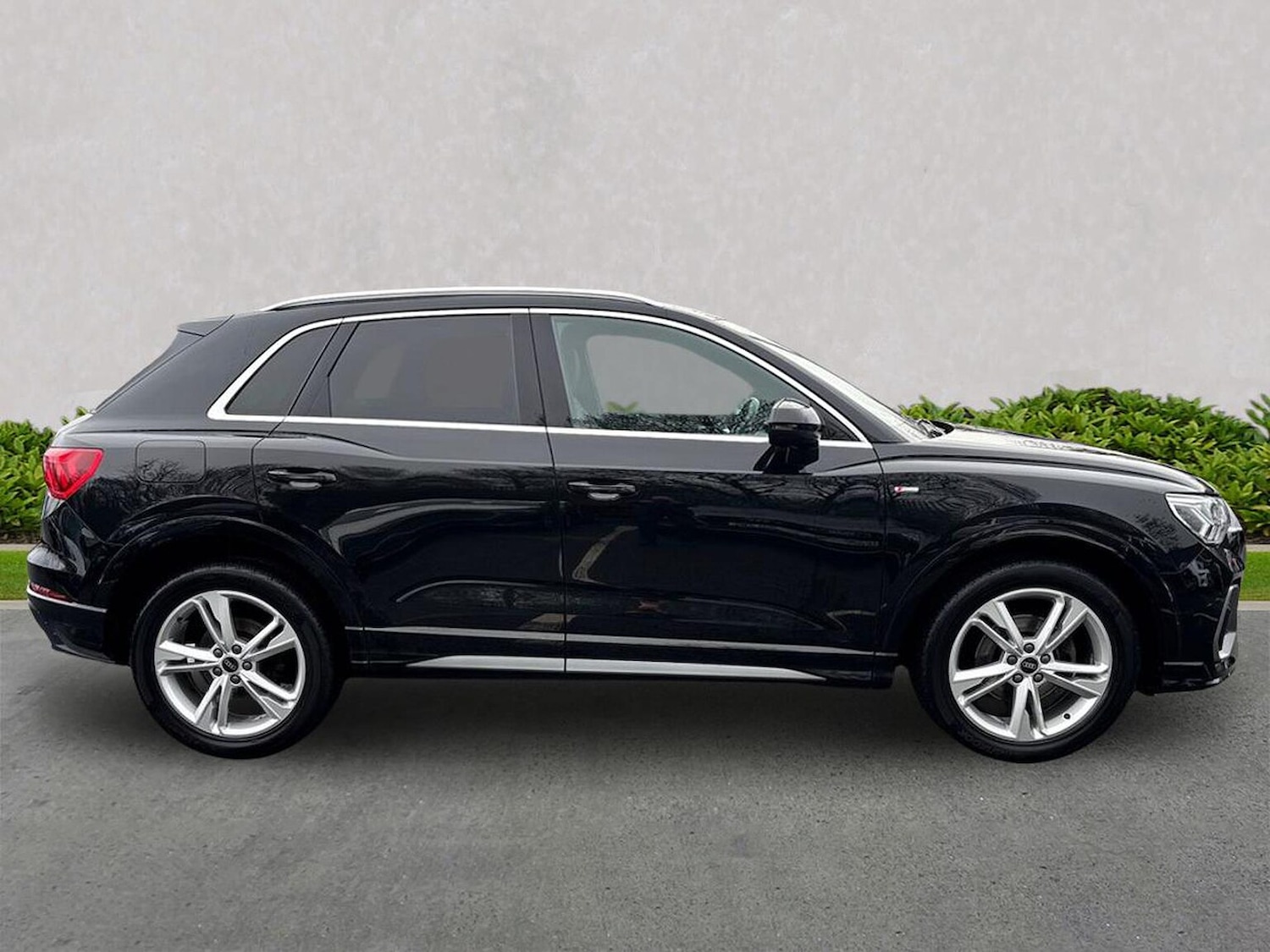 Used Audi Q3 2022 for sale - 77745130: Photo 3