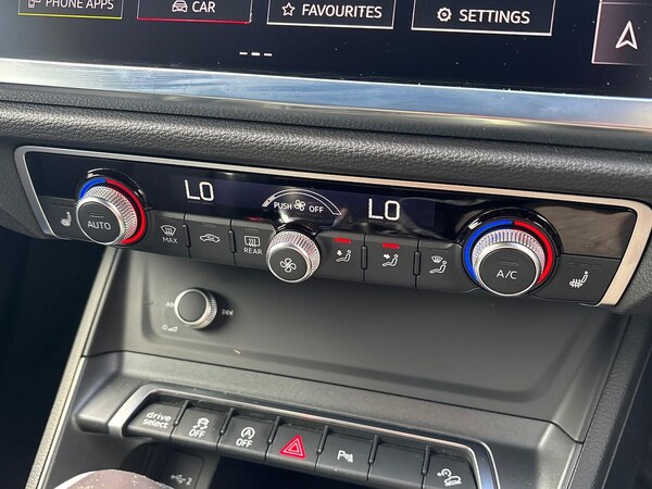 Used Audi Q3 2023 for sale - 76331039: Photo 12