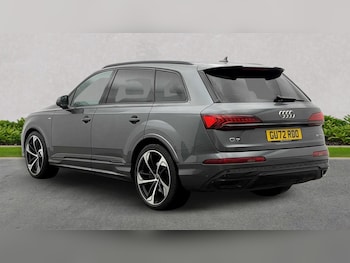 Used Audi Q7 2022 for sale - 76970016: Photo