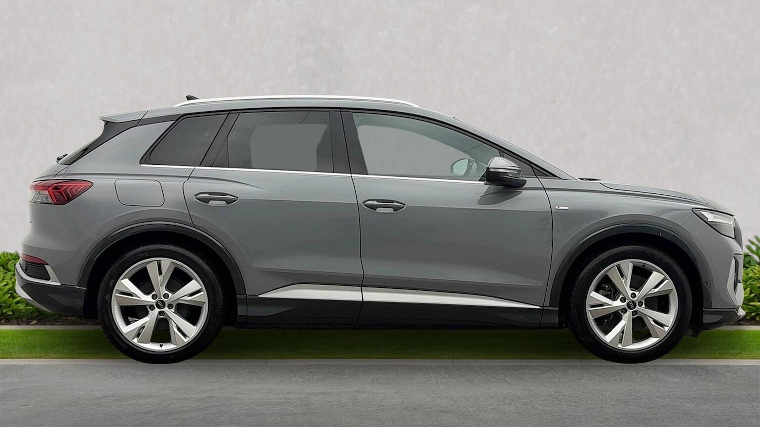 Used Audi Q4 e-tron 2022 for sale - 77001875: Photo 3