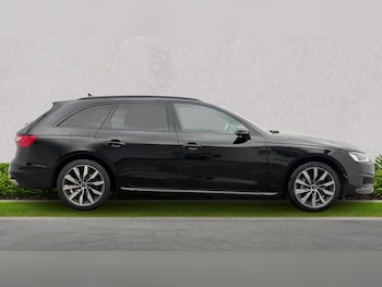 Used Audi A4 2023 for sale - 78565524: Photo
