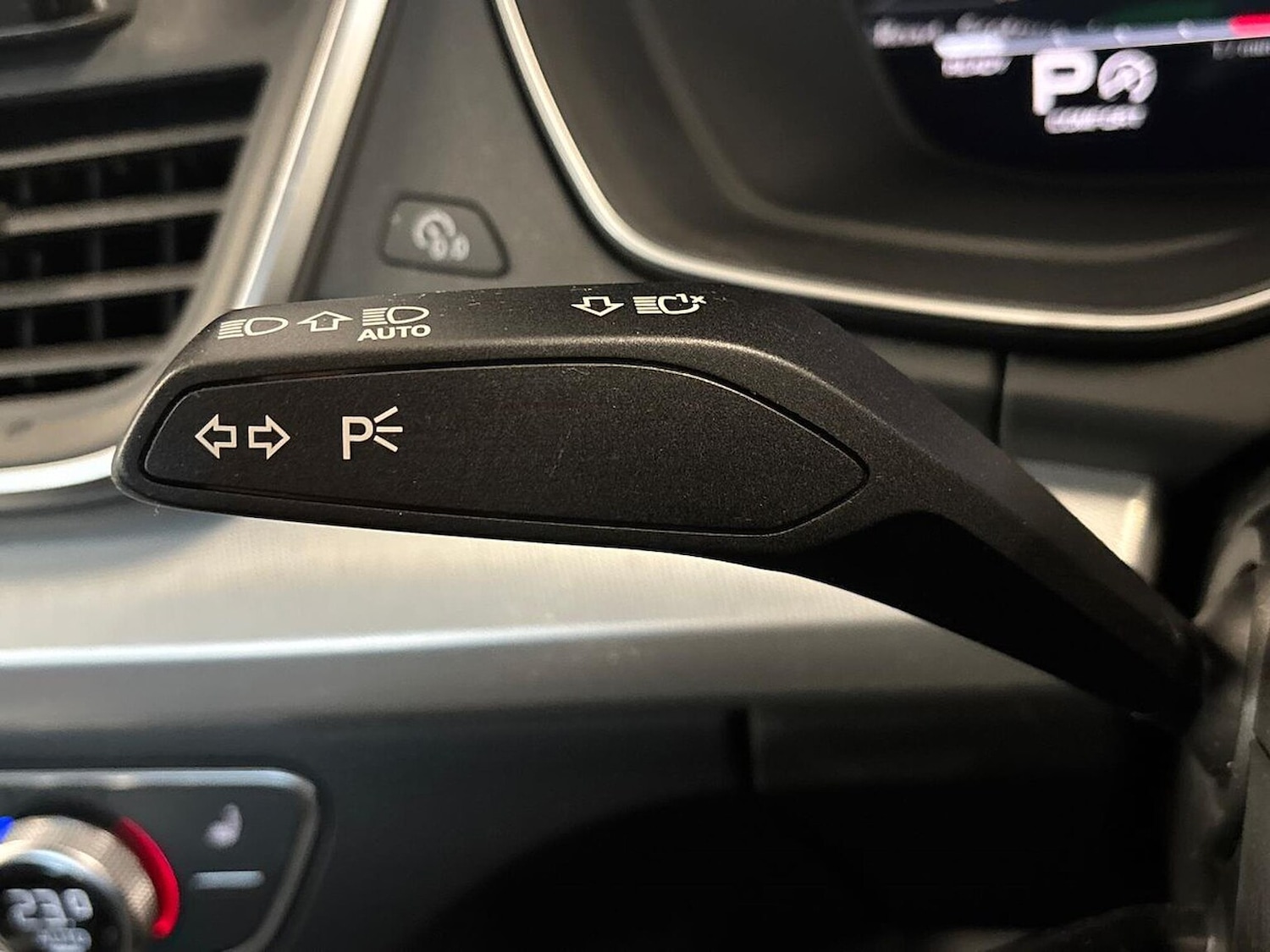 Used Audi Q5 2023 for sale - 76893307: Photo 28