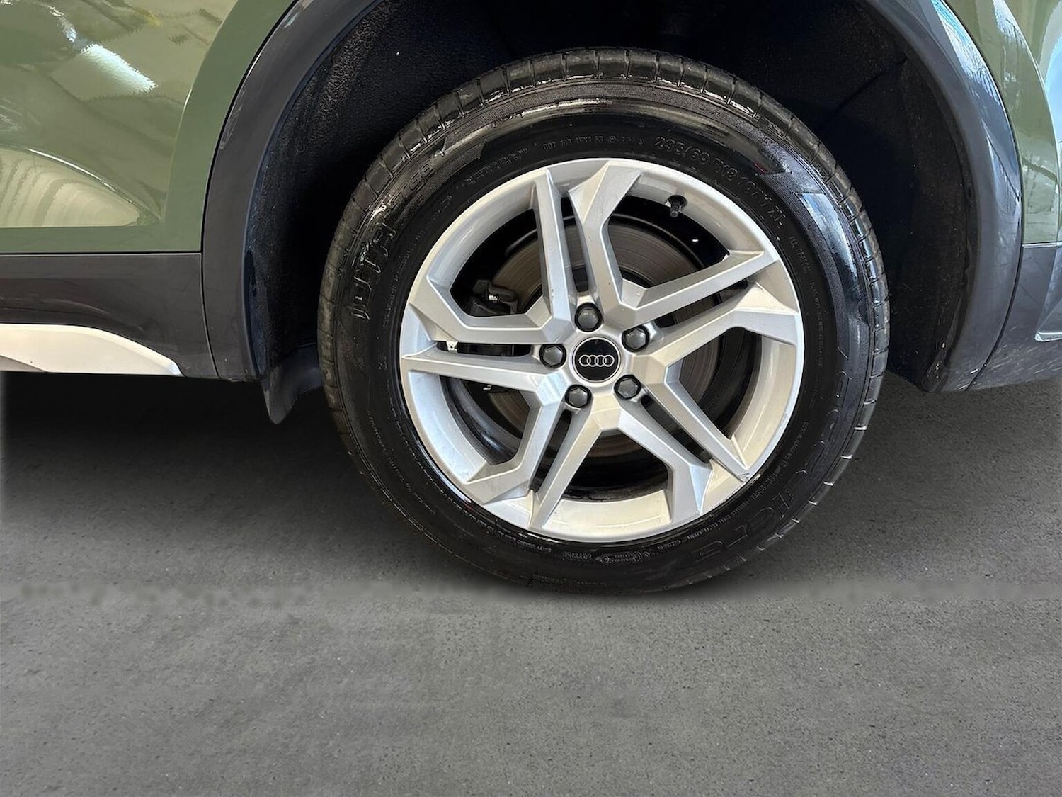 Used Audi Q5 2023 for sale - 76893307: Photo 6