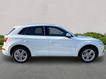 Used Audi Q5 2022 for sale - 79513107: Photo