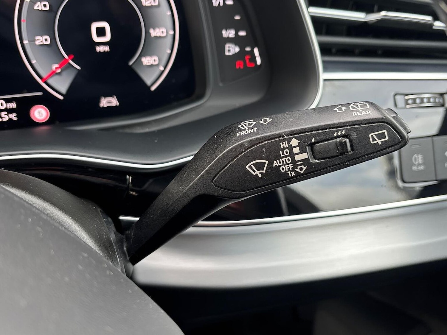 Used Audi Q7 2022 for sale - 78176576: Photo 31