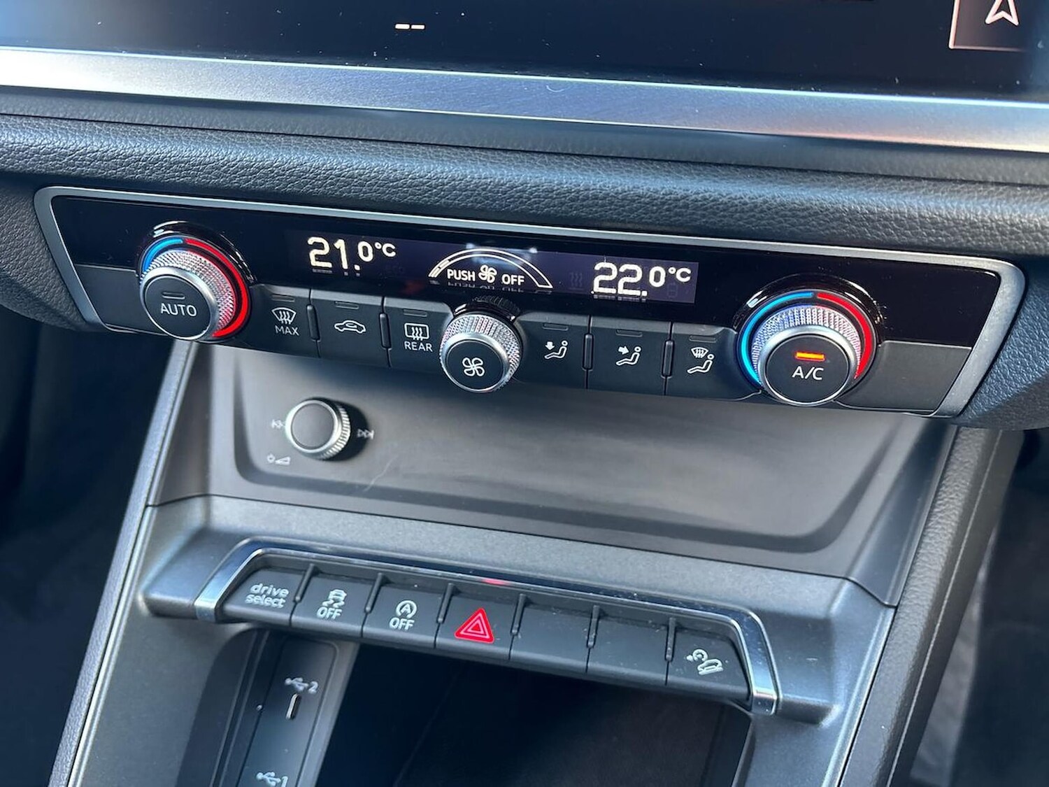 Used Audi Q3 2020 for sale - 78193421: Photo 14