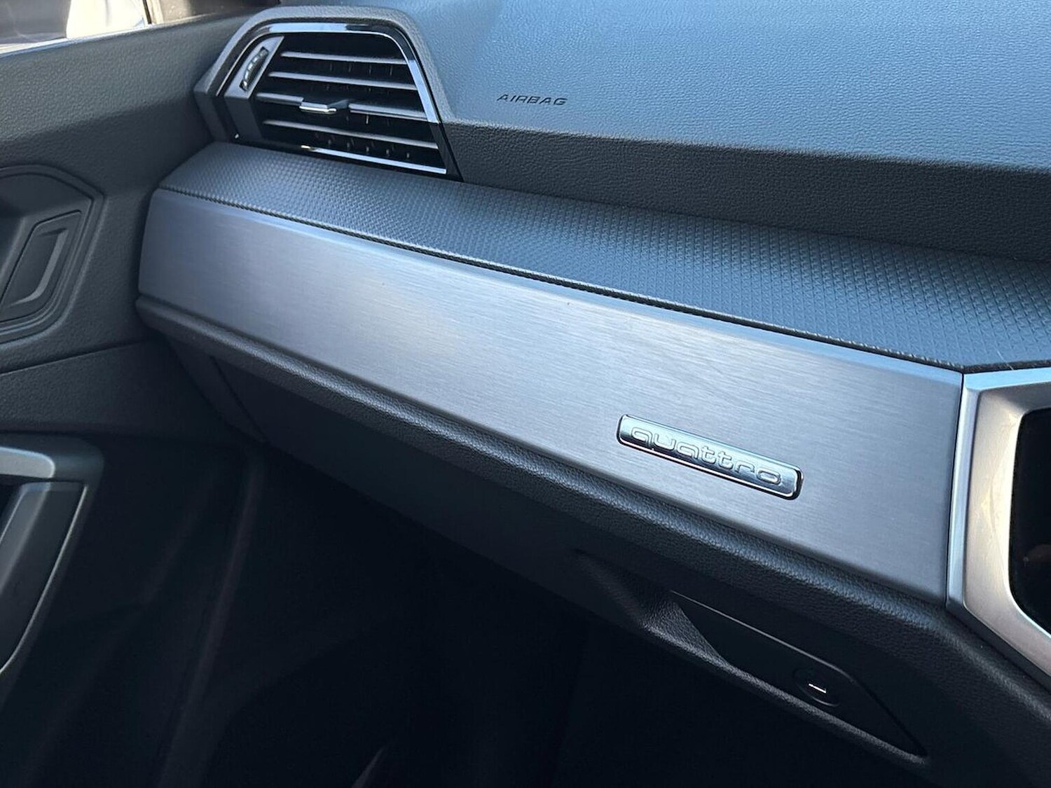 Used Audi Q3 2020 for sale - 78193421: Photo 25