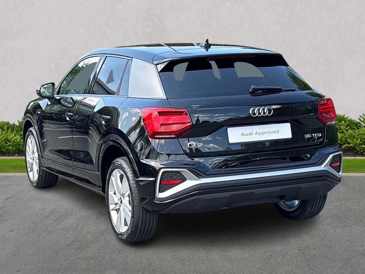 Used Audi Q2 2025 for sale - 76713280: Photo 2