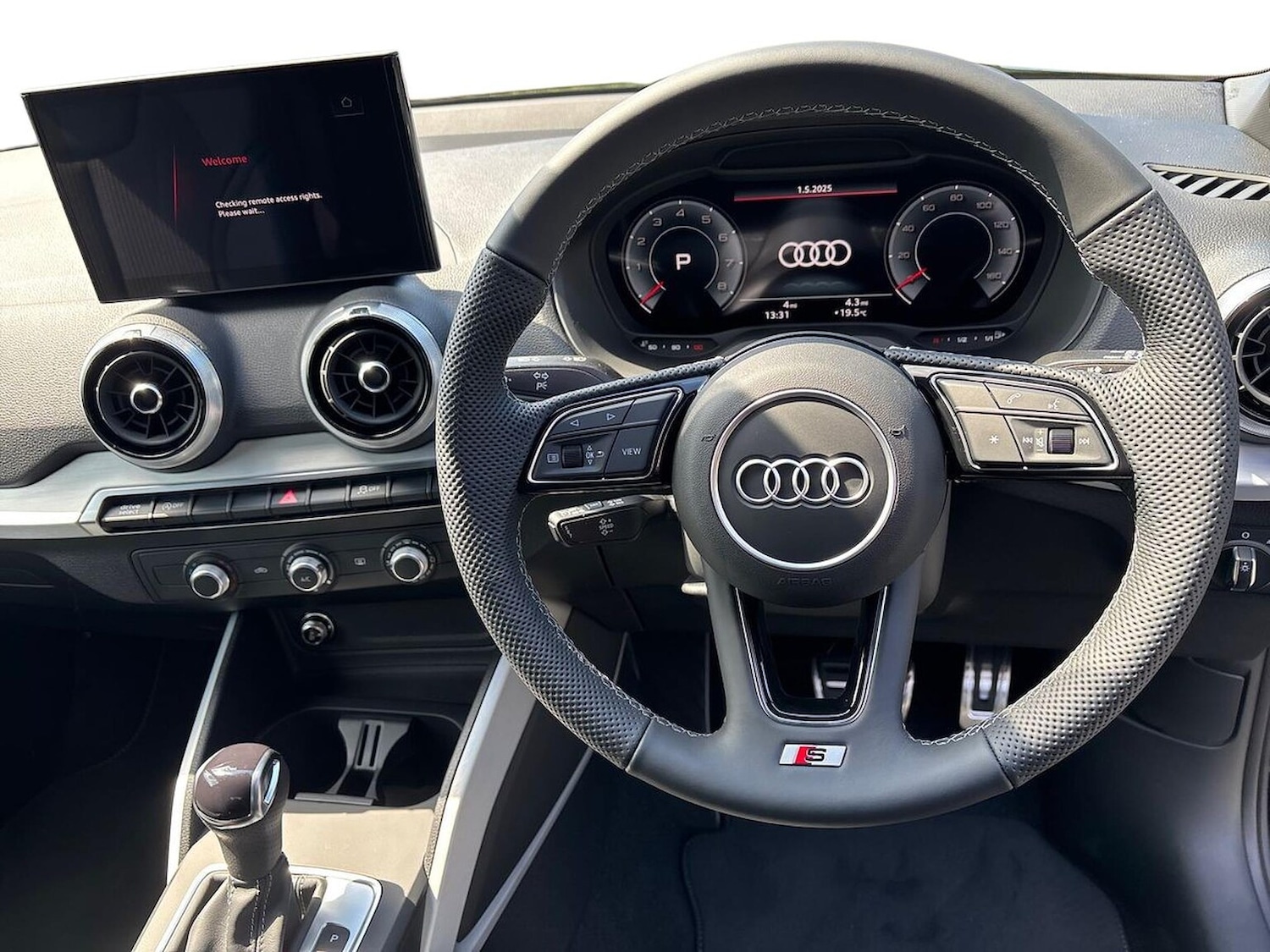 Used Audi Q2 2025 for sale - 76713280: Photo 9