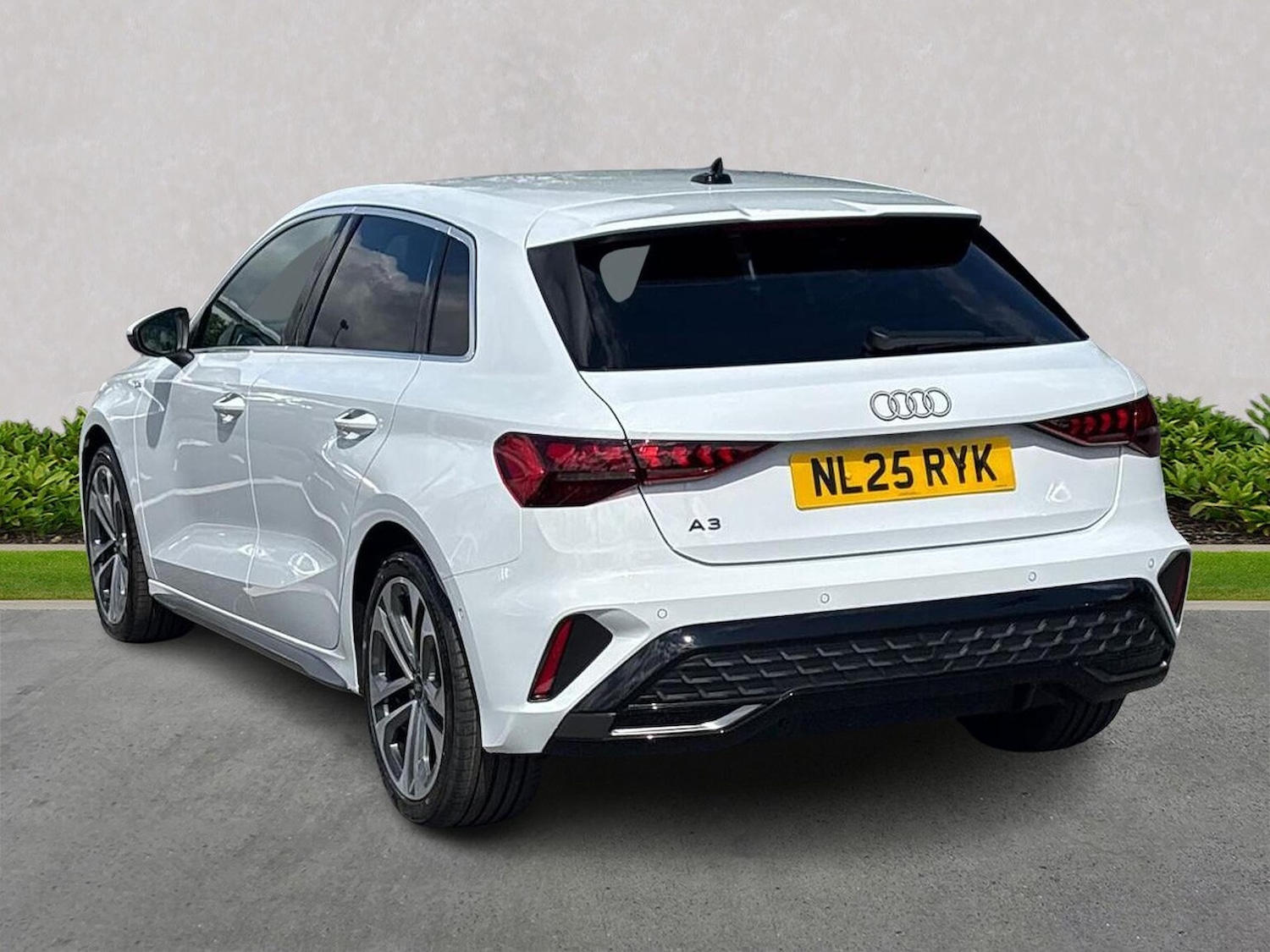 Used Audi A3 2025 for sale - 77034553: Photo 2