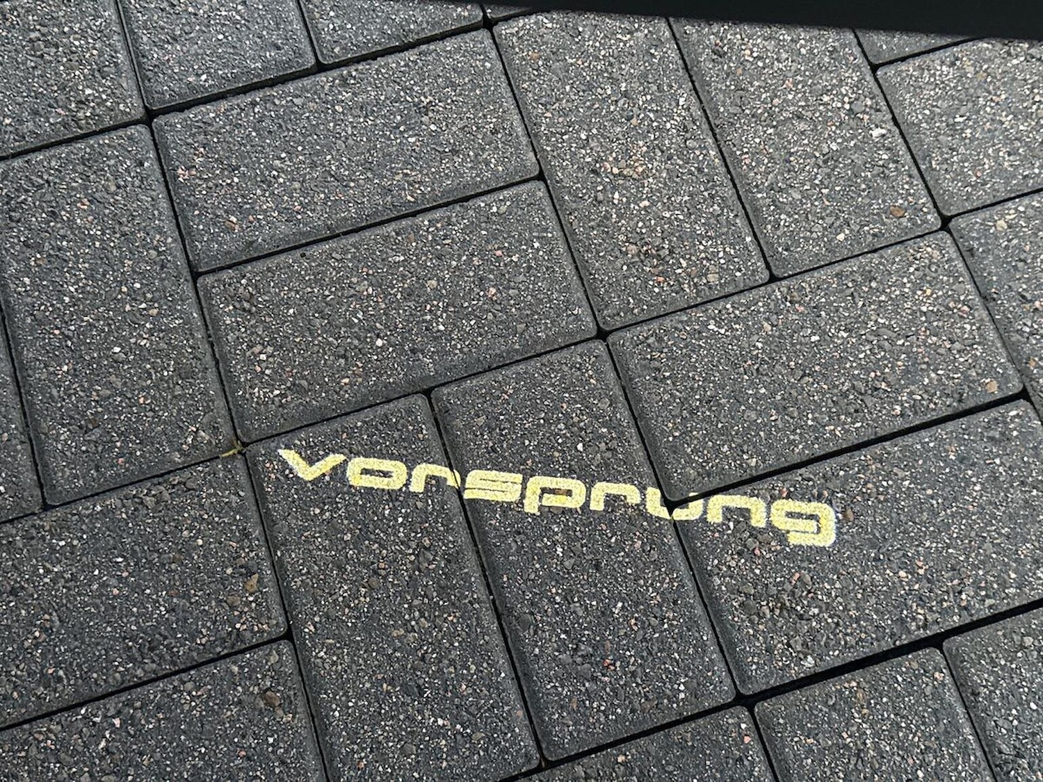 Used Audi A4 2023 for sale - 76628177: Photo 2