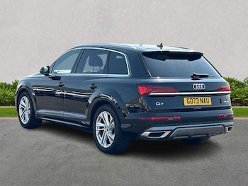 Used Audi Q7 2024 for sale - 79379929: Photo