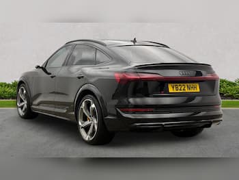 Used Audi e-tron 2022 for sale - 79815143: Photo