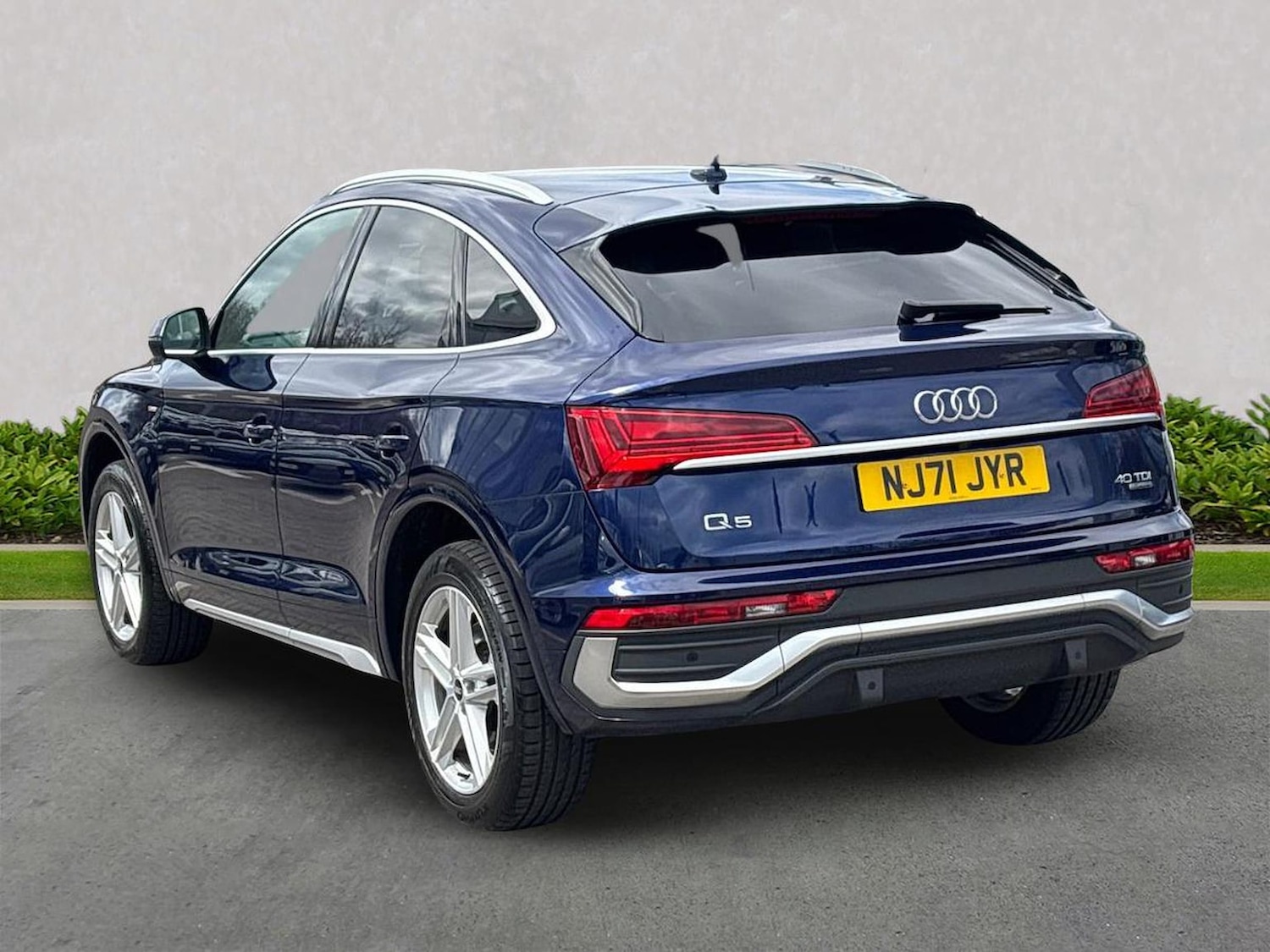 Used Audi Q5 2021 for sale - 78193579: Photo 2