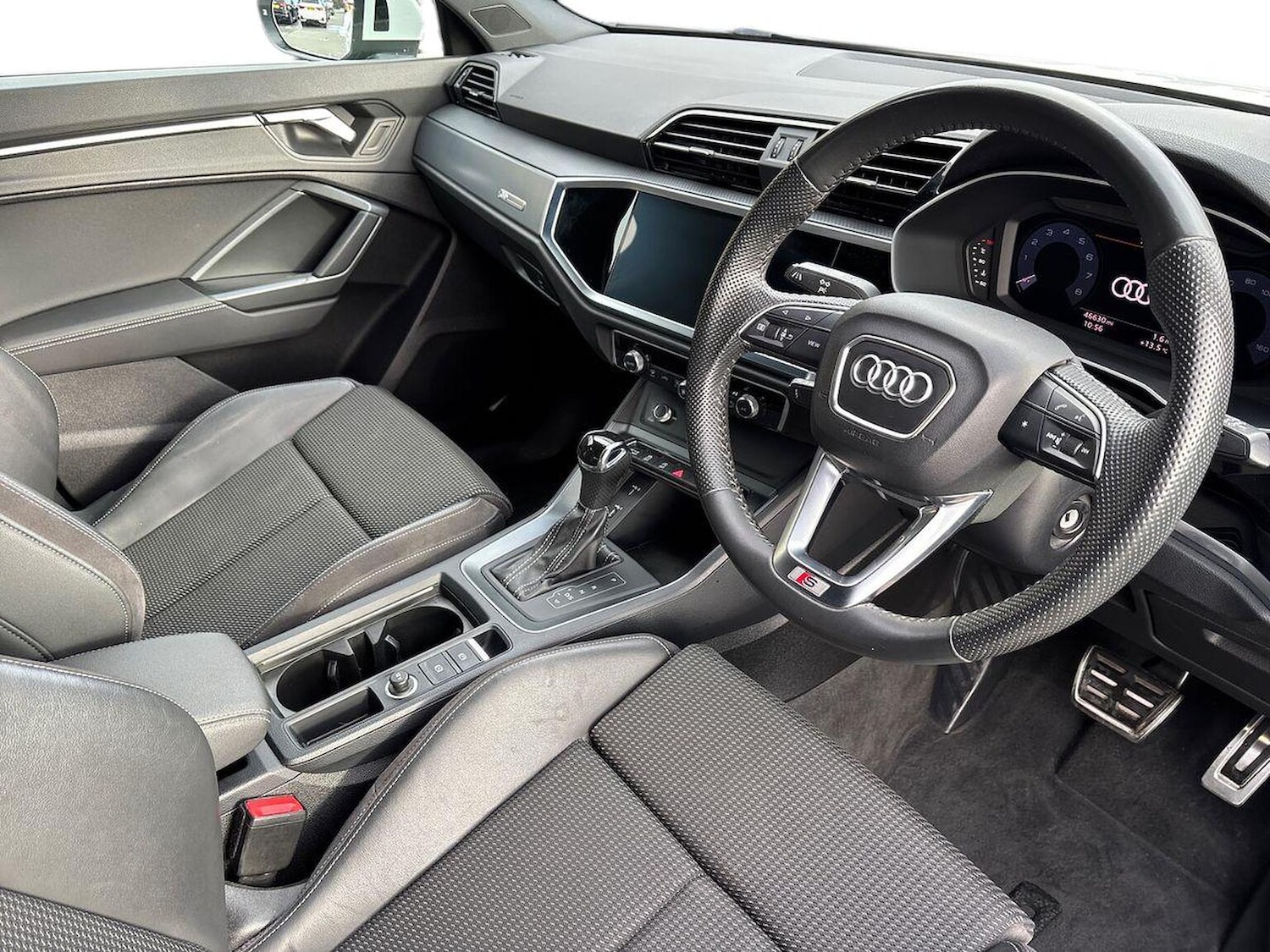 Used Audi Q3 2019 for sale - 76506169: Photo 15