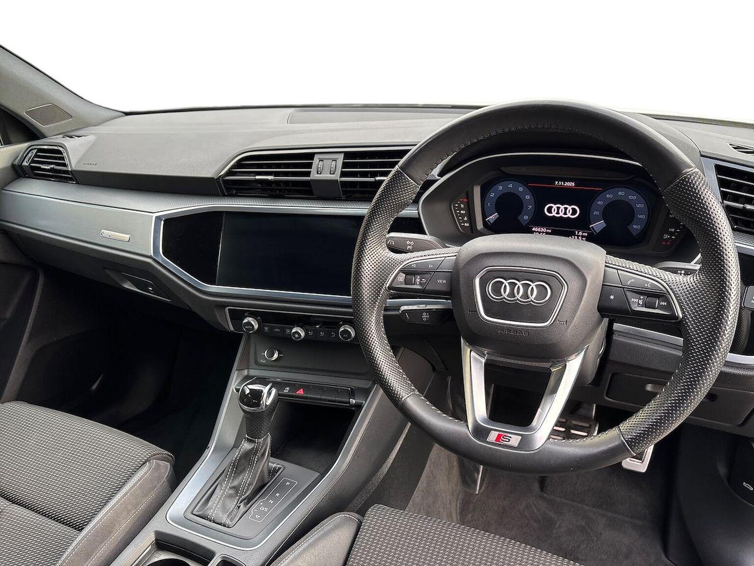 Used Audi Q3 2019 for sale - 76506169: Photo 8