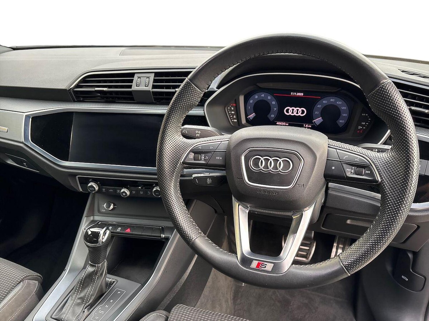 Used Audi Q3 2019 for sale - 76506169: Photo 9