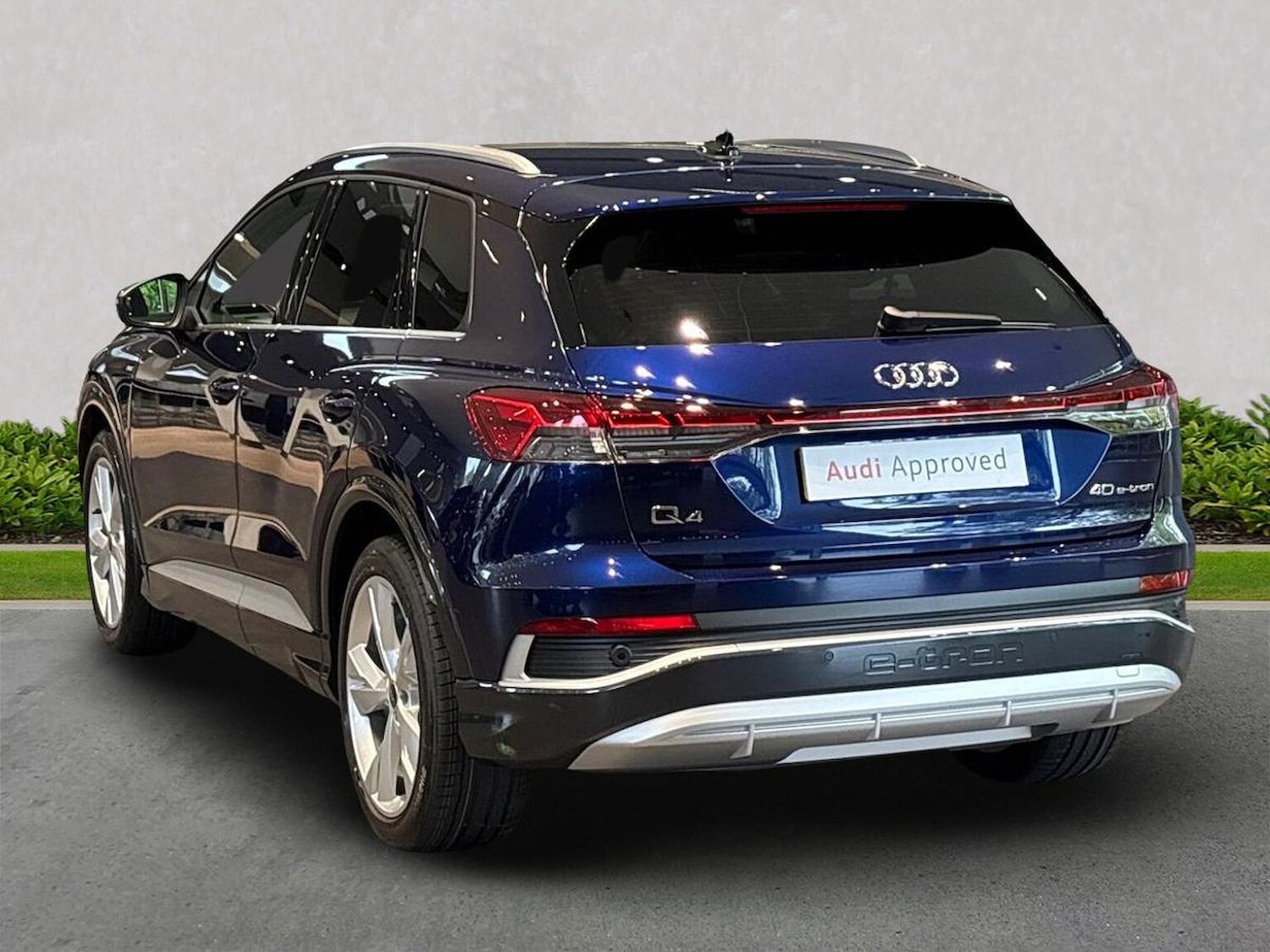 Used Audi Q4 e-tron 2025 for sale - 76699502: Photo 2