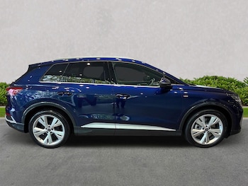 Used Audi Q4 e-tron 2025 for sale - 76699502: Photo
