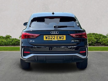 Used Audi Q3 2022 for sale - 75435376: Photo
