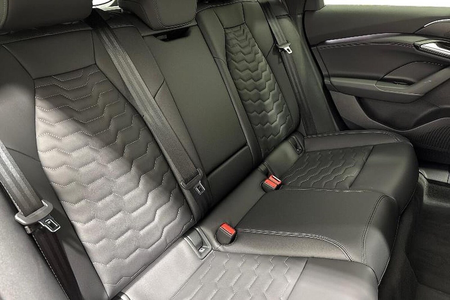 Used Audi A6 2025 for sale - 77845289: Photo 12