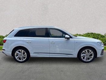 Used Audi Q7 2024 for sale - 79379936: Photo