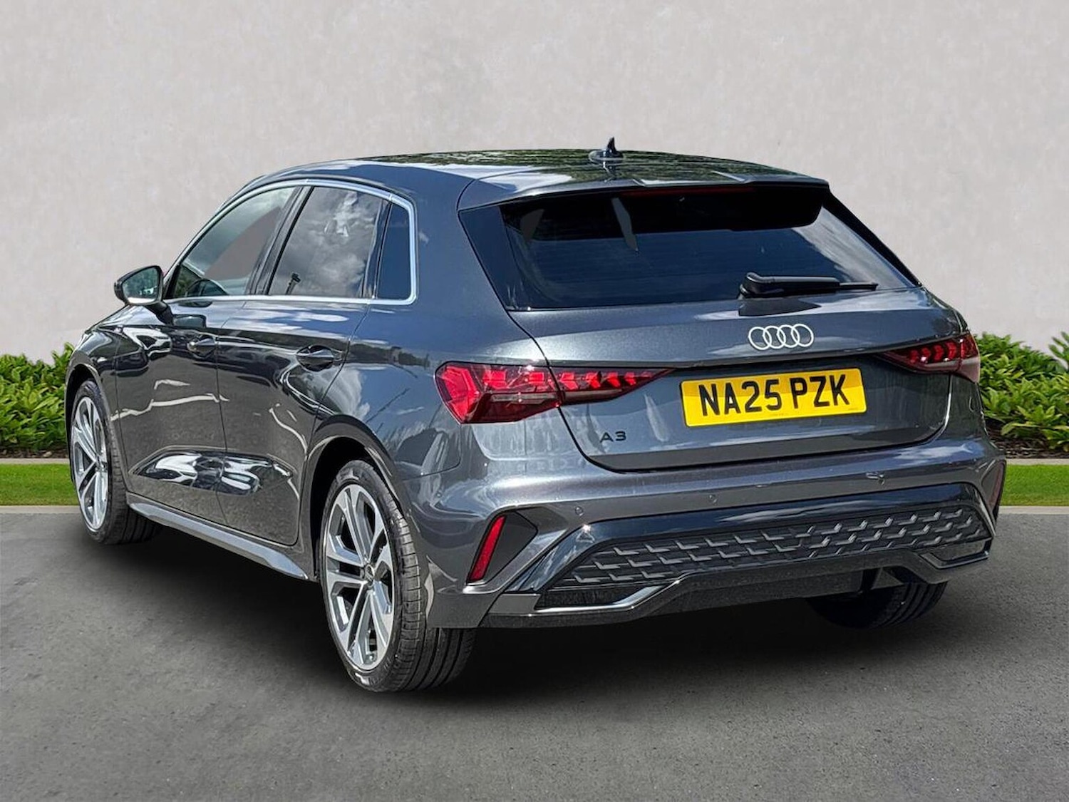 Used Audi A3 2025 for sale - 77061597: Photo 2