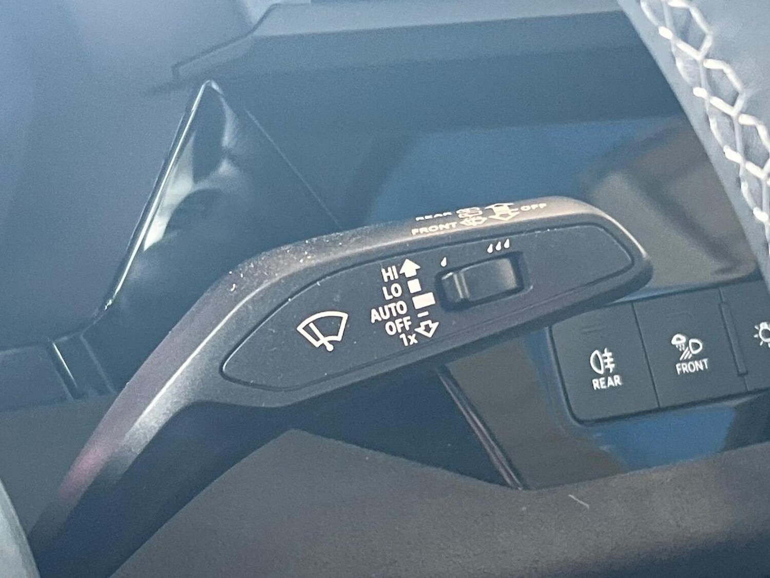 Vehicle 28