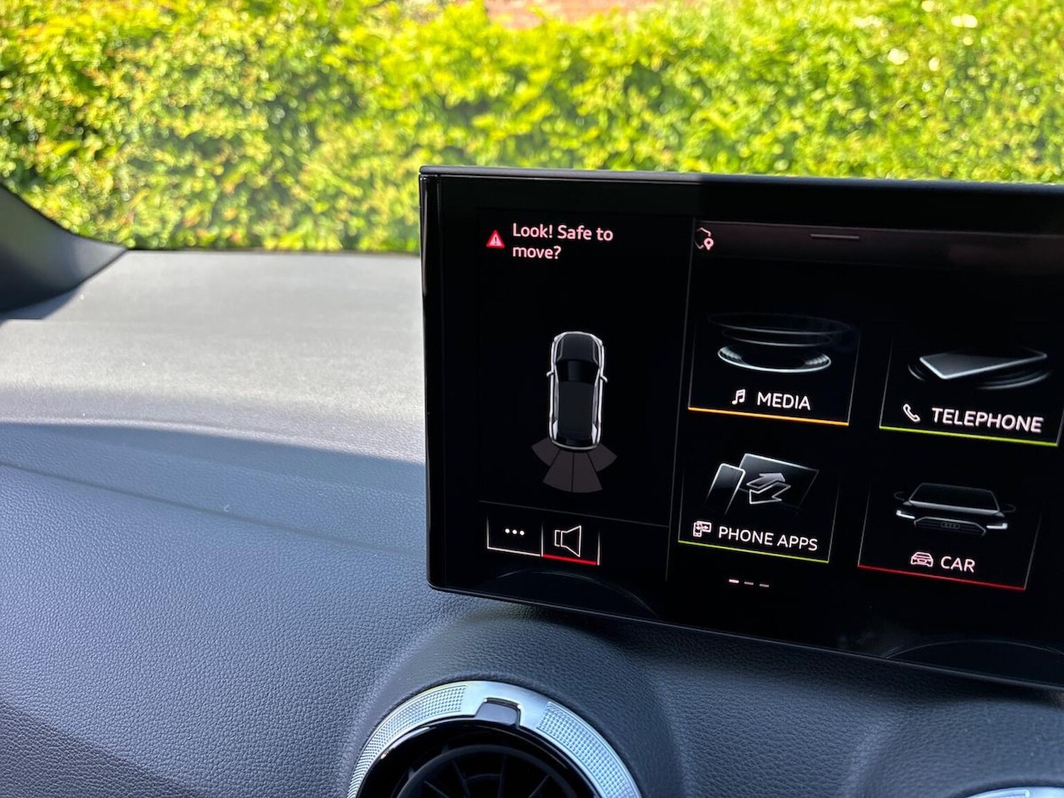 Used Audi Q2 2025 for sale - 76663041: Photo 23