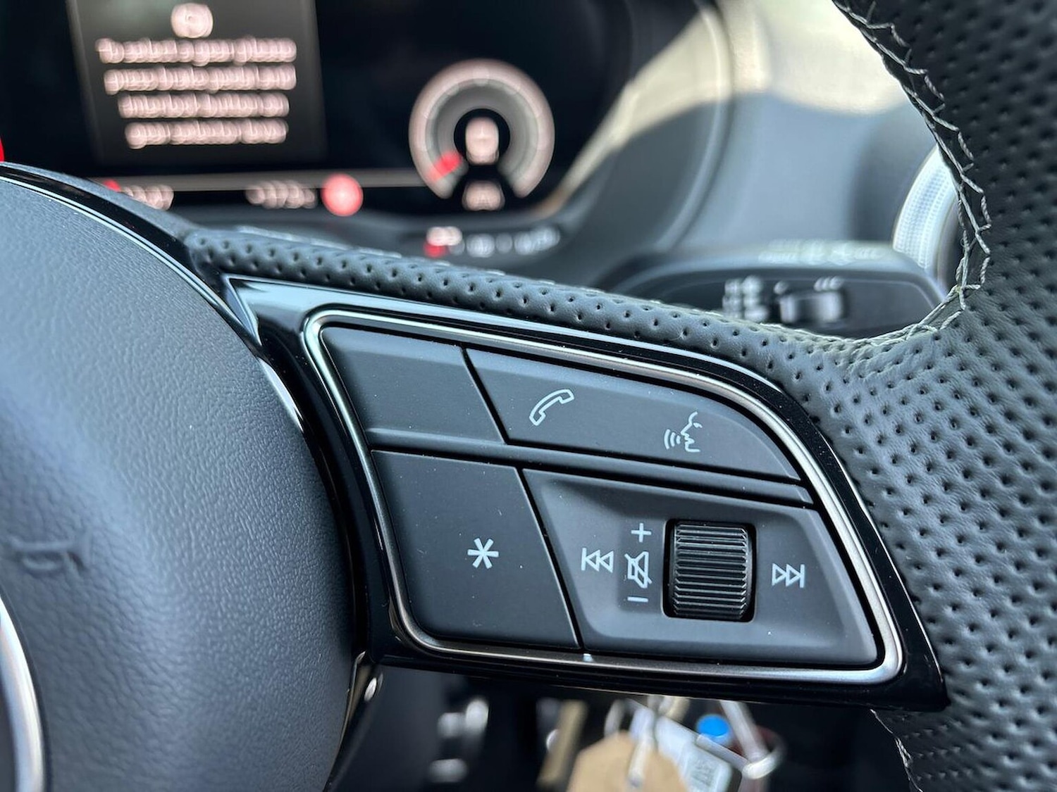 Used Audi Q2 2025 for sale - 76663041: Photo 27