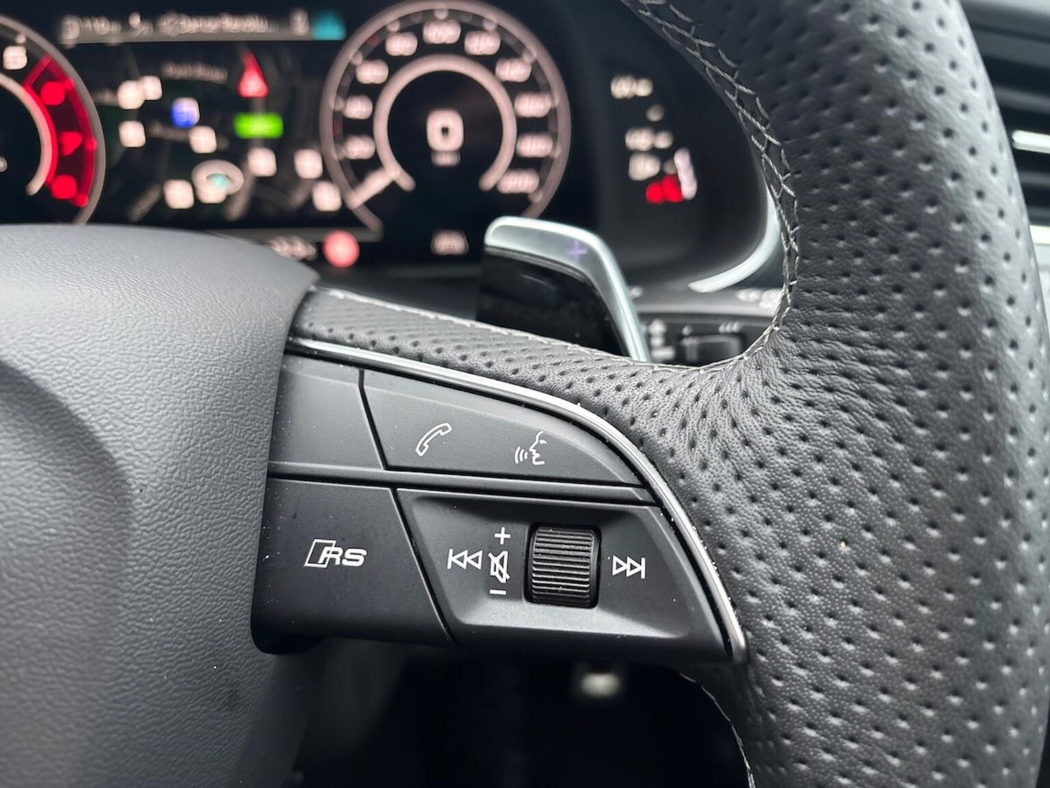 Used Audi RS Q8 2025 for sale - 77797016: Photo 27