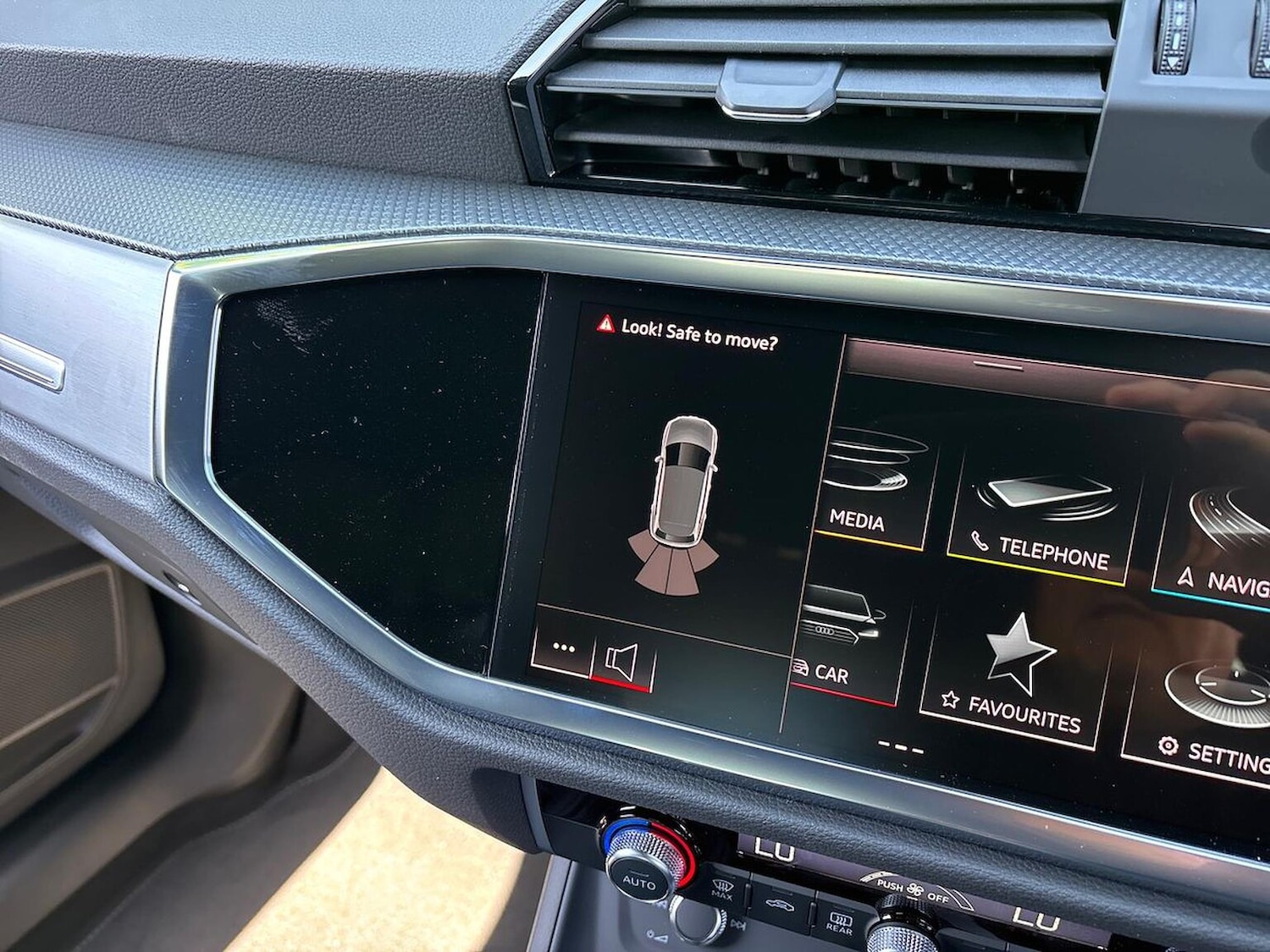 Used Audi Q3 2025 for sale - 76663800: Photo 23