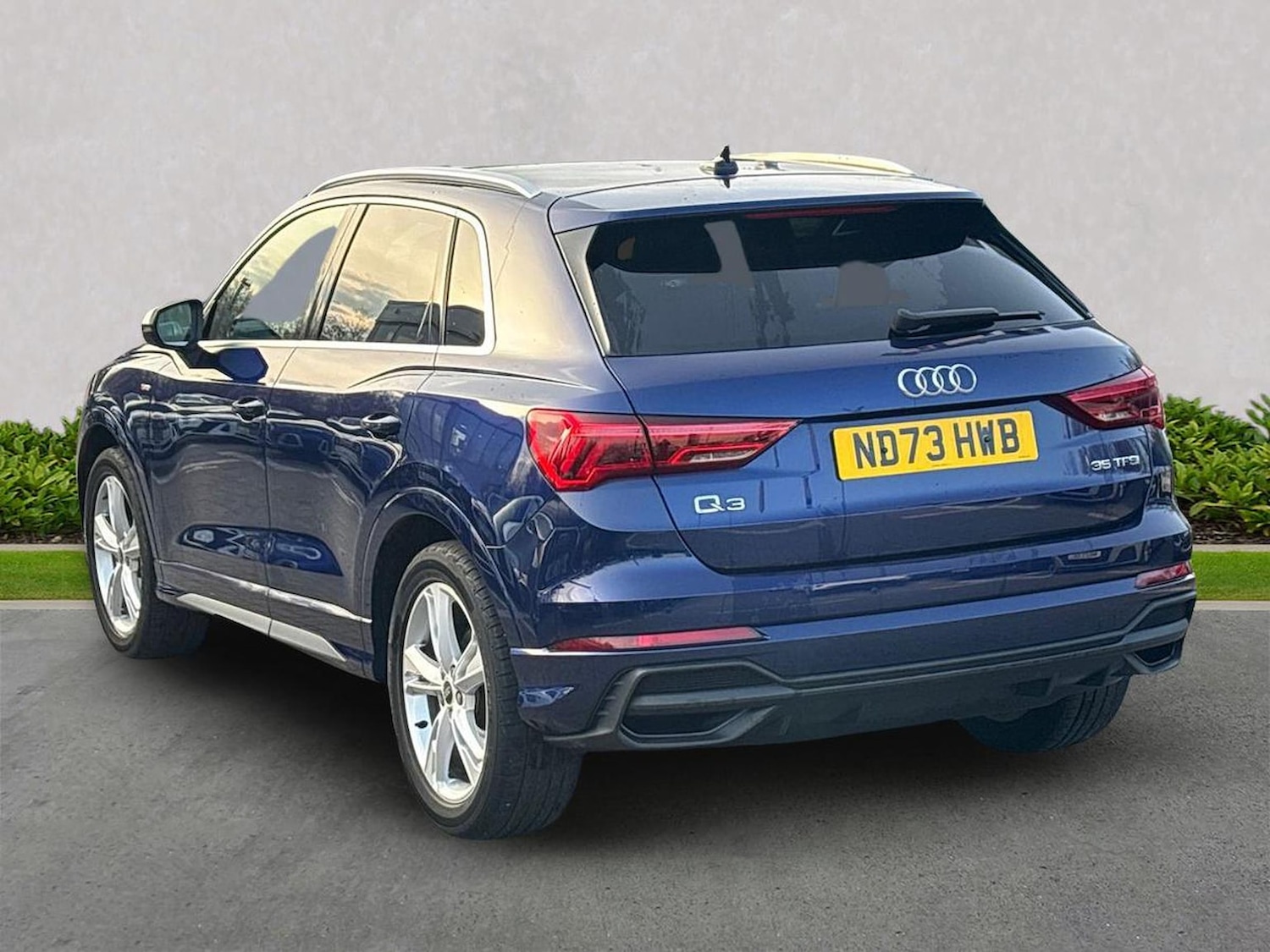 Used Audi Q3 2024 for sale - 78193357: Photo 2