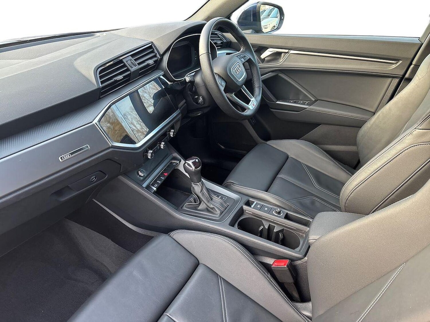 Used Audi Q3 2024 for sale - 78193357: Photo 9