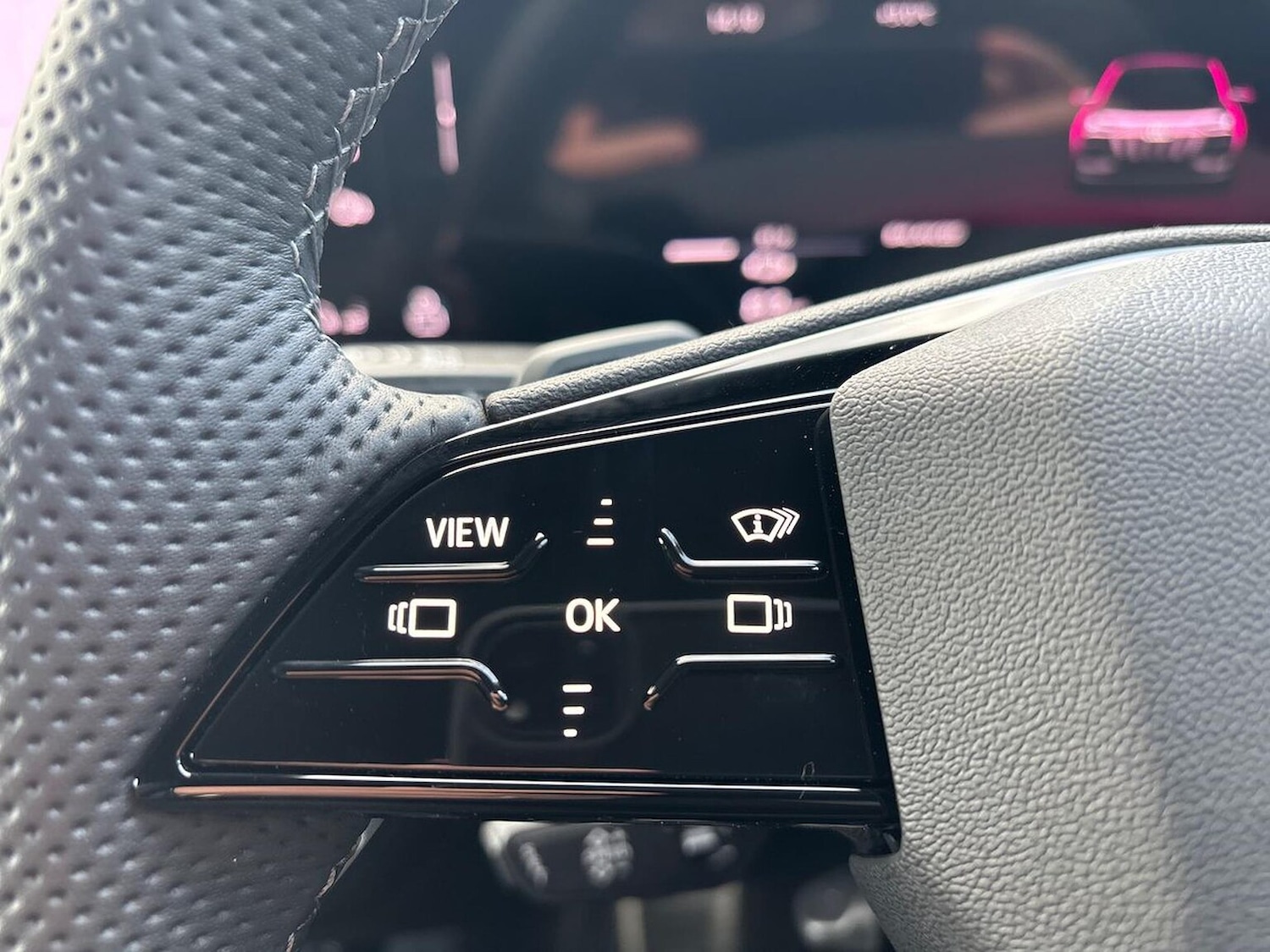Used Audi Q6 e-tron 2025 for sale - 76159561: Photo 26