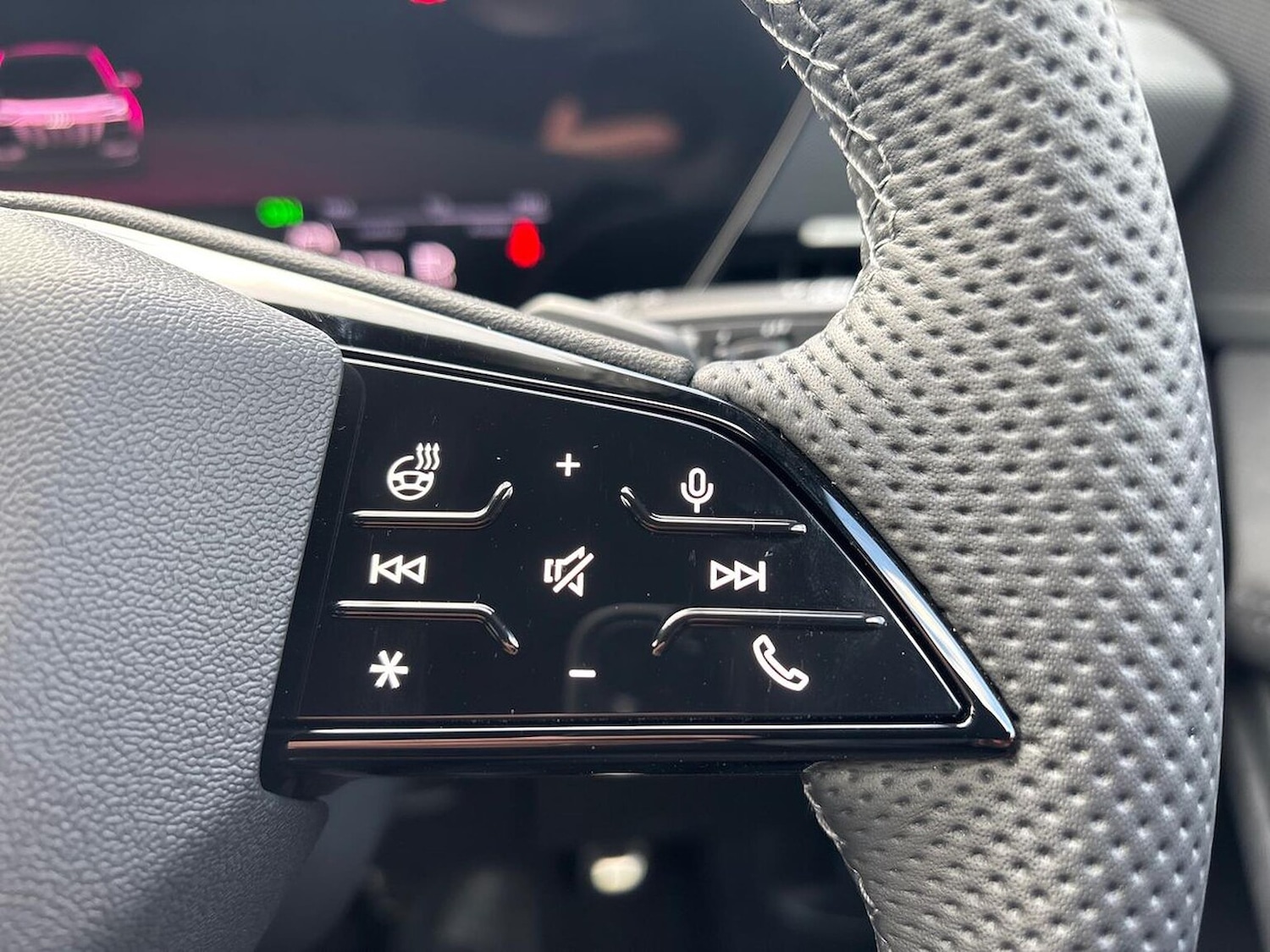 Used Audi Q6 e-tron 2025 for sale - 76159561: Photo 27
