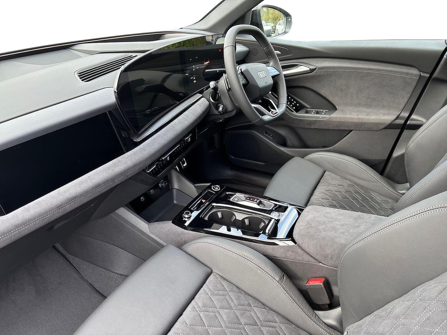 Used Audi Q6 e-tron 2025 for sale - 76159561: Photo 7