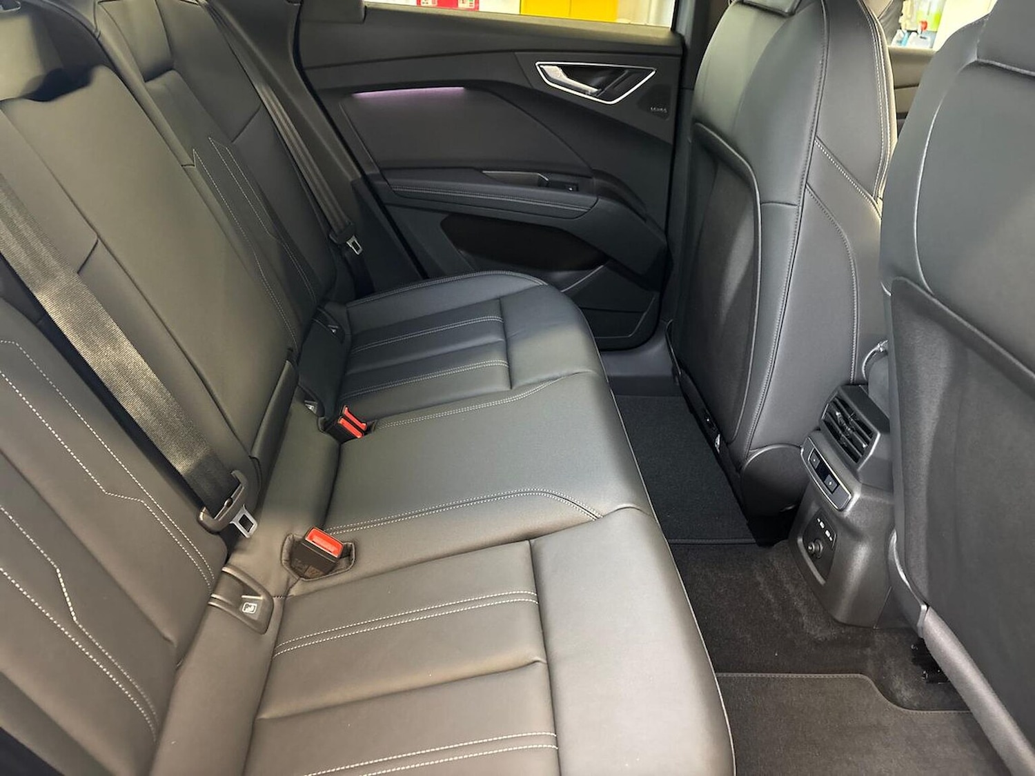 Used Audi Q4 e-tron 2025 for sale - 76461872: Photo 16