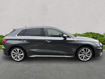 Used Audi A3 2022 for sale - 76490802: Photo