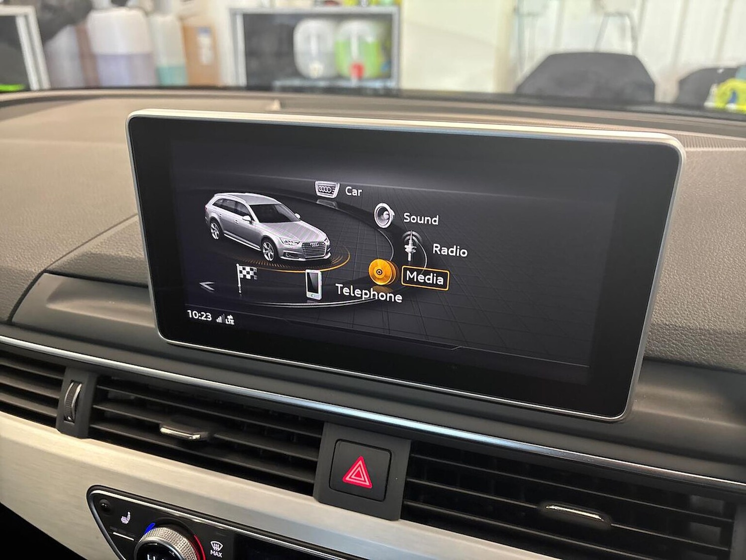 Used Audi A4 2017 for sale - 76892115: Photo 11