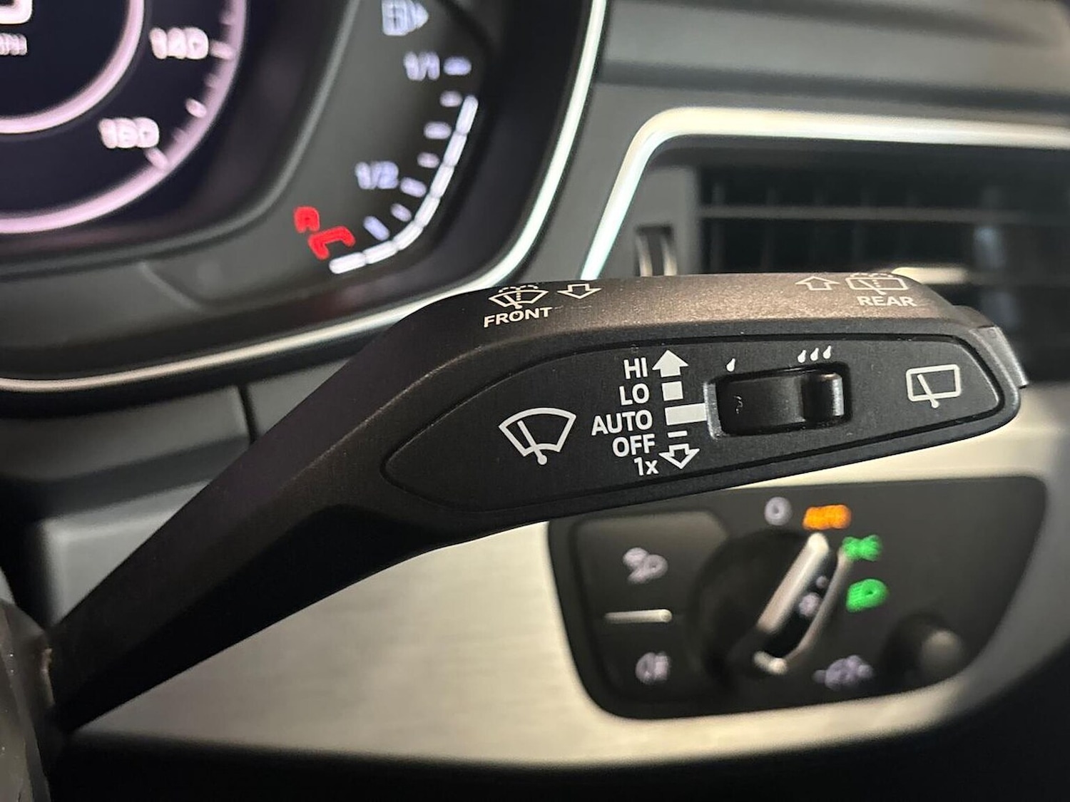 Used Audi A4 2017 for sale - 76892115: Photo 29