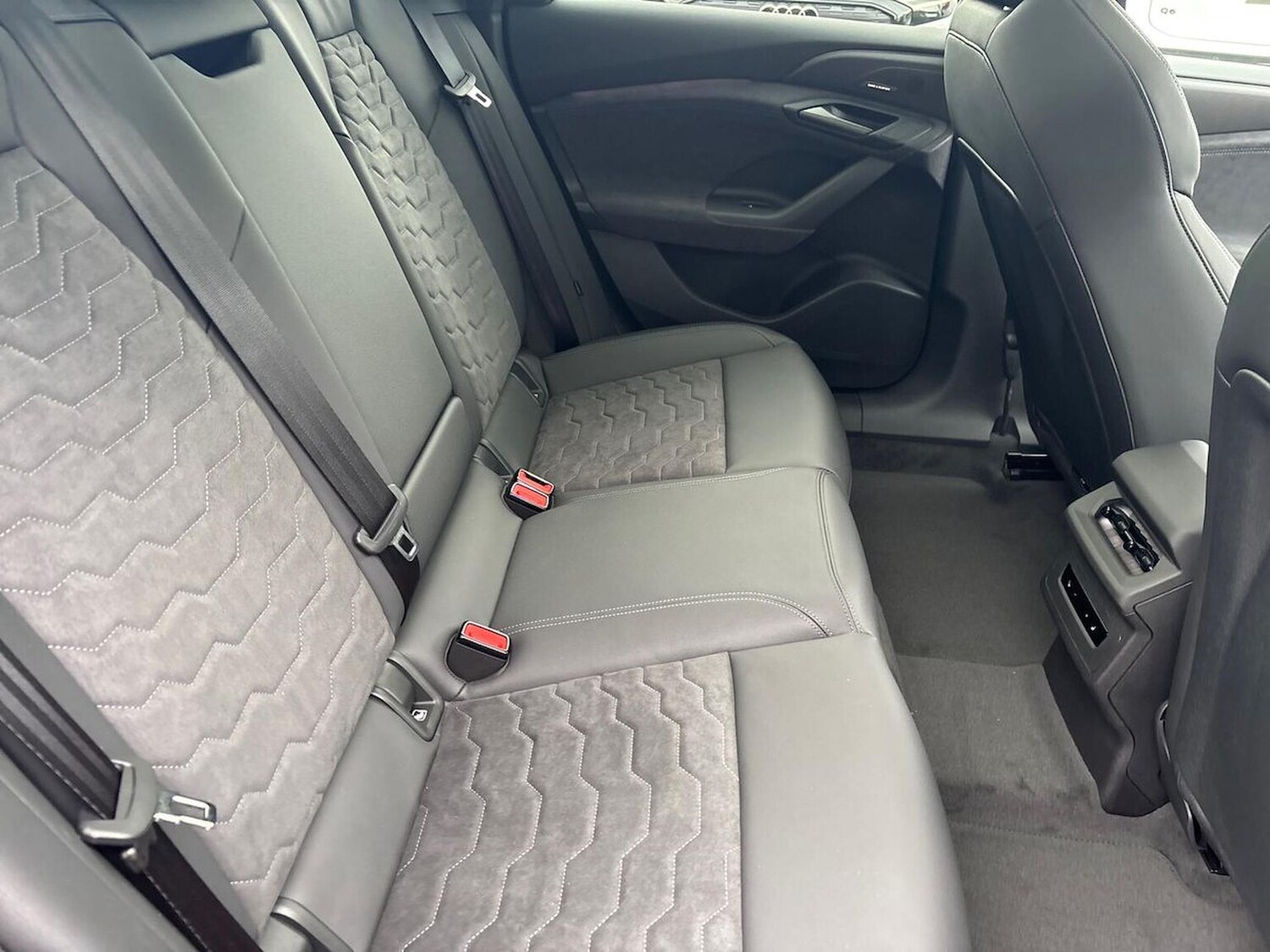 Used Audi A6 2025 for sale - 76165024: Photo 16